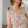 Geblümtes Sommerkleid mit V-Ausschnitt - Sunny – Bild 5