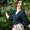 Wickelbluse in dunkelblau - Vivian – Bild 3