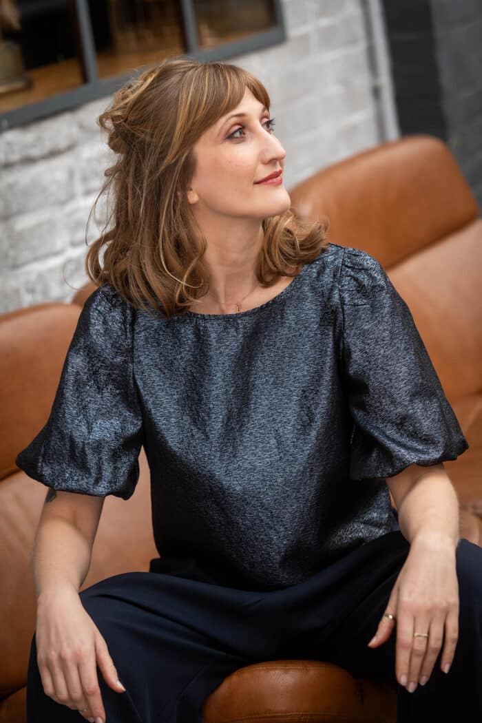 Elegante Bluse mit Puffärmeln - LUISA – Bild 3