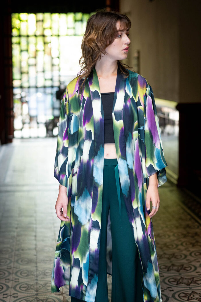 LANGER, LUXURIÖSER KIMONO – AIKO – Bild 8
