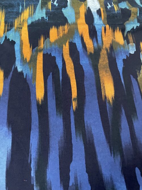 Meterware Sweatshirt im "Electric Lights" Print