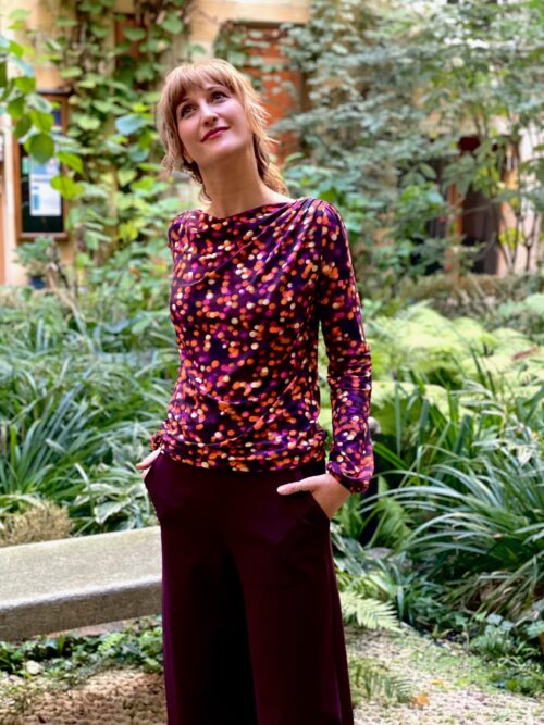 Shirt mit asymmetrischem Ausschnitt - Yona